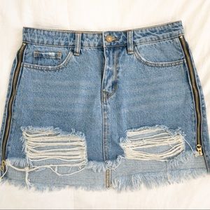 Highwaisted Distressed Denim Skirt